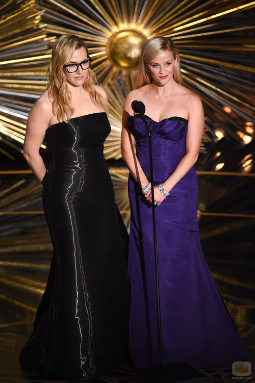 Kate Winslet y Reese Witherspoon en la gala de los Premios Oscar 2016