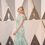 Cate Blanchett en la alfombra roja de los Premios Oscar 2016