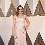 Emily Blunt en la alfombra roja de los Premios Oscar 2016