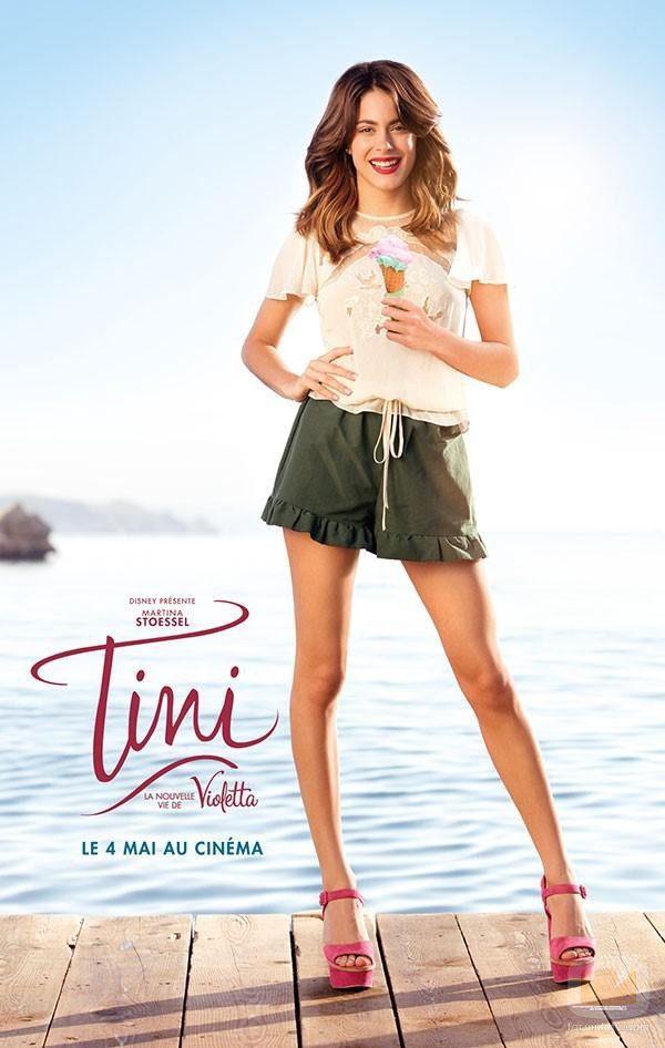 Martina Stoessel en el cartel oficial de la película "Tini: El gran cambio de Violetta"