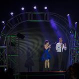Jaime cantizano junto a Sara Escudero en los Premios Cadena Dial 2016