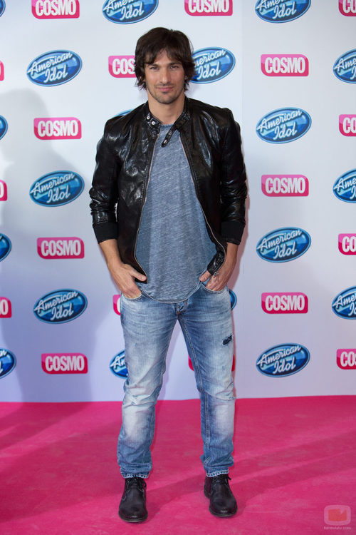 Hugo Salazar en la presentación de 'American Idol' de Cosmo
