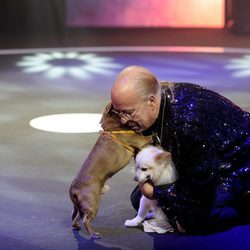 Rappel abraza a sus perros  en la gala 11 de 'Gran Hermano VIP'