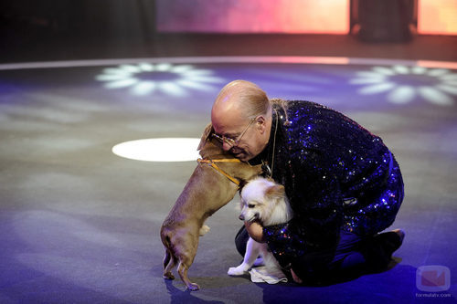 Rappel abraza a sus perros  en la gala 11 de 'Gran Hermano VIP'