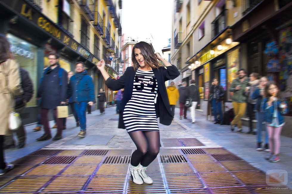 Barei realiza el famoso baile de los pies en la postal oficial de la candidatura española para Eurovisión 2016