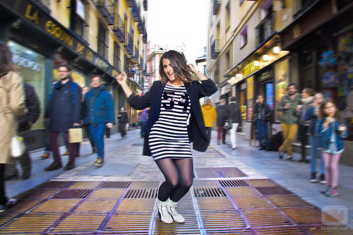 Barei realiza el famoso baile de los pies en la postal oficial de la candidatura española para Eurovisión 2016