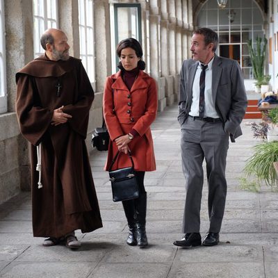Clara y Jesús buscan al loco del estilete en 'El Caso'