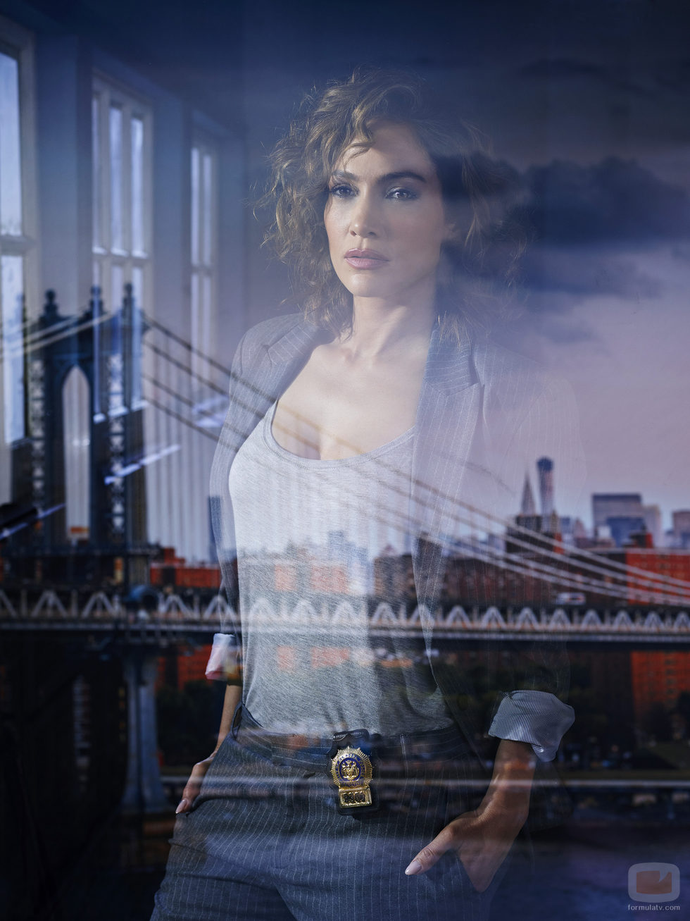 Jennifer Lopez es Harlee Santos en 'Shades of Blue'