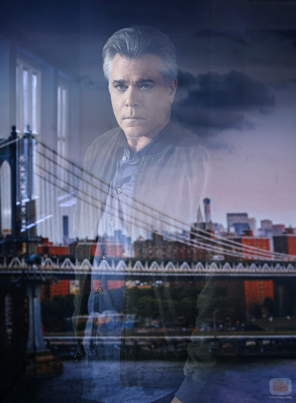 Ray Liotta es Matt Wozniak en 'Shades of Blue'