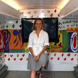 Mercedes Milá posa en el autobús de 'Gran Hermano 9'