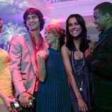 Michael Steger, Shenae Grimes, Jessica Stroup y Tristan Wilds en '90210'