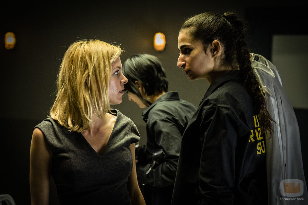 Macarena se enfrenta a Saray en 'Vis a vis'