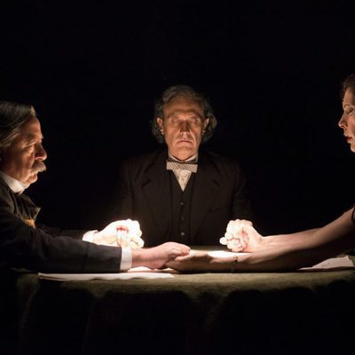 Houdini hace acto de presencia en 'El Ministerio del Tiempo'