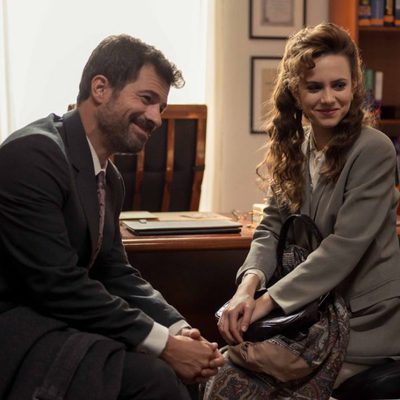 Julián y Amelia durante la misión de 'Separadas por el tiempo'