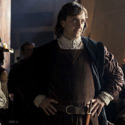 Cristobal Colón hace su aparición en 'El Ministerio del Tiempo'