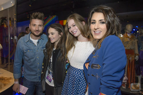 Barei junto a Sergey Lazarev, Zoë y Francesca Michielin
