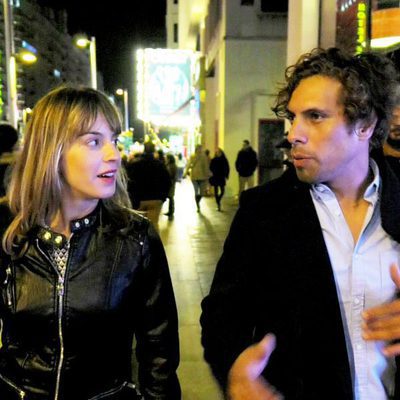Meritxell Martorell junto a un "maestro del ligoteo" en '21 días'