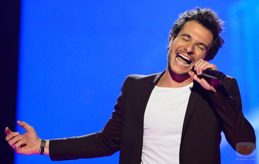 Amir, de Francia, en la final de Eurovisión 2016