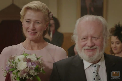 Mercedes resplandece en su encuentro con Antonio