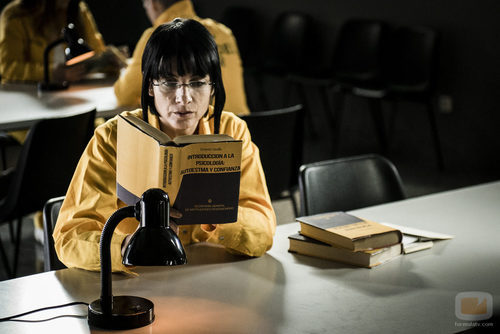 Zulema descubre la verdadera identidad de Helena en 'Vis a vis'