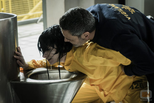 Fabio castiga a Zulema en 'Vis a vis'