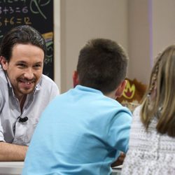 Pablo Iglesias escucha a los niños en '26J: Quiero gobernar'