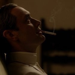 Jude Law es el Papa Pío XIII en 'The Young Pope'