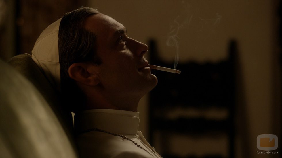 Jude Law es el Papa Pío XIII en 'The Young Pope'