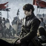 Ramsay Bolton  preparado para "La batalla de los bastardos" en 'Juego de Tronos'
