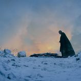 Davos Seaworth, cabizbajo en el noveno capítulo de la sexta temporada de 'Juego de Tronos'