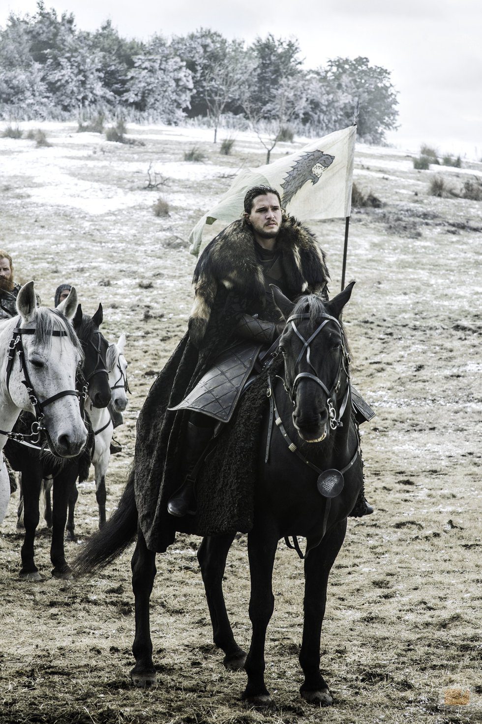 Jon Snow se prepara para "La Batalla de los Bastardos" de 'Juego de Tronos'