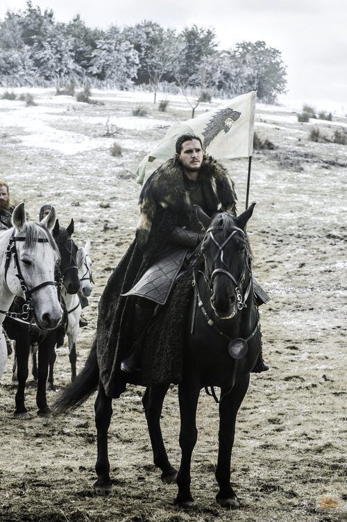 Jon Snow se prepara para "La Batalla de los Bastardos" de 'Juego de Tronos' 