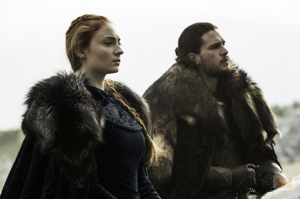 Jon Snow y Sansa Stark juntos antes de la batalla de 'Juego de Tronos'