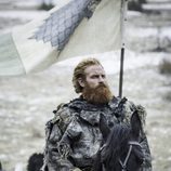 Tormund Giantsbane se dirige a "La Batalla de los Bastardos" de 'Juego de Tronos'