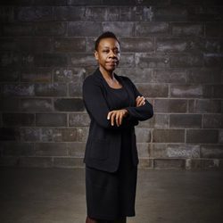 Marianne Jean-Baptiste es Bethany Mayfair en 'Blindspot'