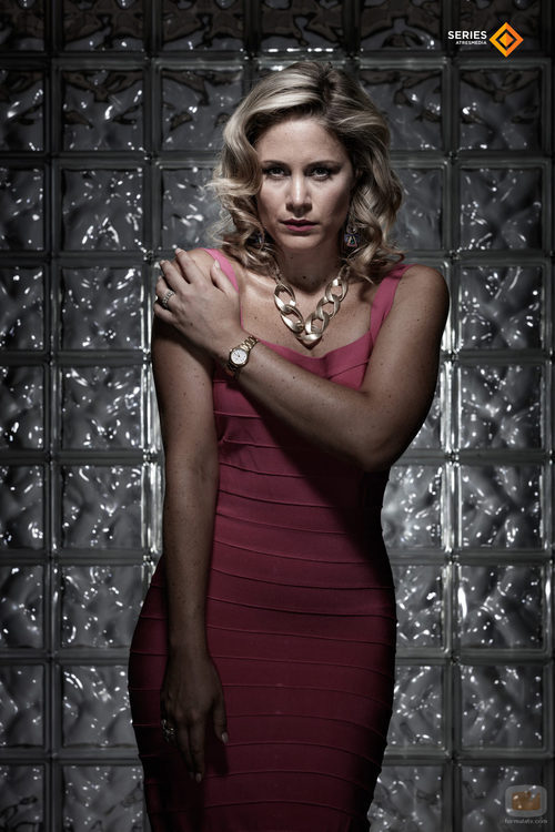 Lisi Linder es Agneska en la segunda temporada de 'Mar de plástico'