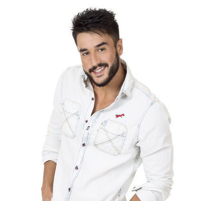 Igor vestido de noche en la segunda temporada de 'Super Shore'