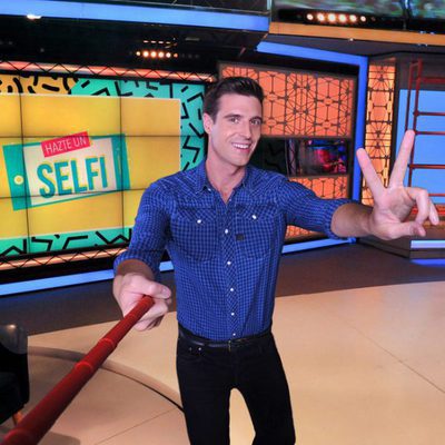Uri Sábat vuelve a Cuatro con 'Hazte un selfi'
