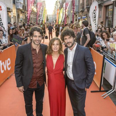 Eduardo Noriega, Marta Etura y Daniel Grao en el preestreno de 'La sonata del silencio' en el FesTVal de Vitoria