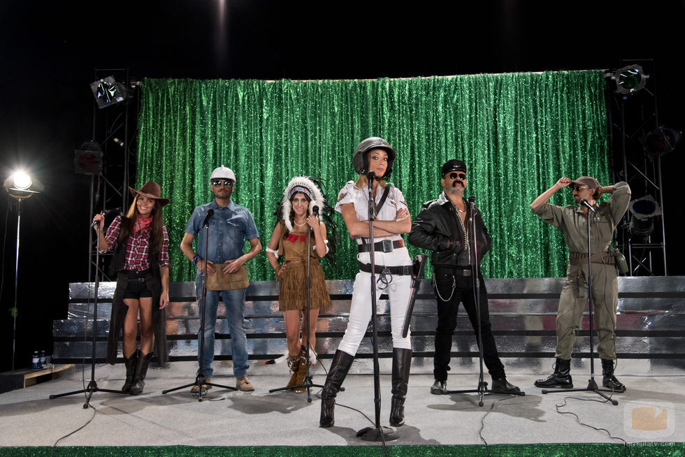 El equipo de 'Zapeando' como los "Village People" en el especial 'Zapeando'