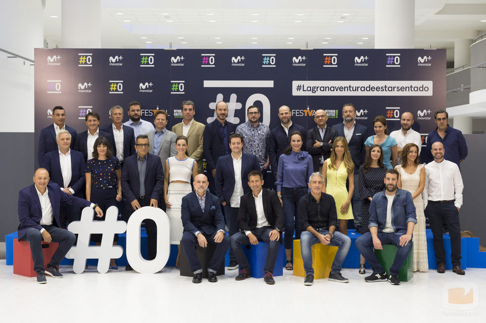 El equipo de #0 en la presentación del contenido del canal en el FesTVal