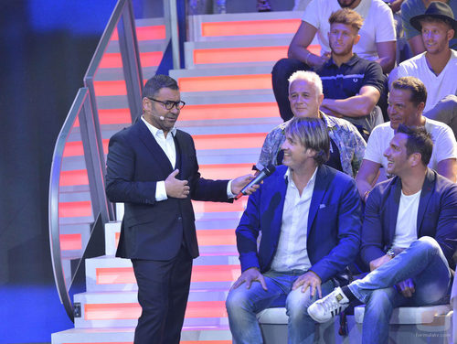 Jorge Javier Vázquez habla con Ismael Beiro