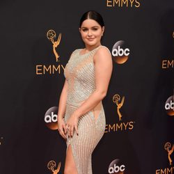 Ariel Winter en la alfombra roja de los Premios Emmy 2016
