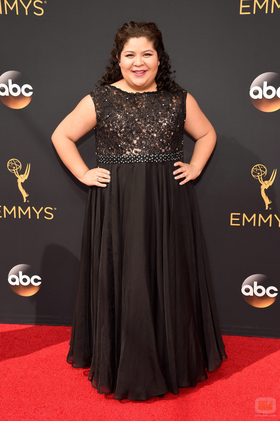 Raini Rodriguez en la alfombra roja de los Premios Emmy 2016