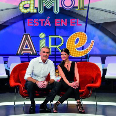 Ares Teixidó y Juan y Medio presentan 'El amor está en el aire'