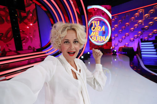 Esther Arroyo se hace un selfie en 'Tu cara me suena 5'
