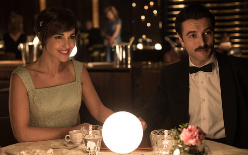 Ana Ribera y Mateo Ruiz en un restaurante juntos en 'Velvet'