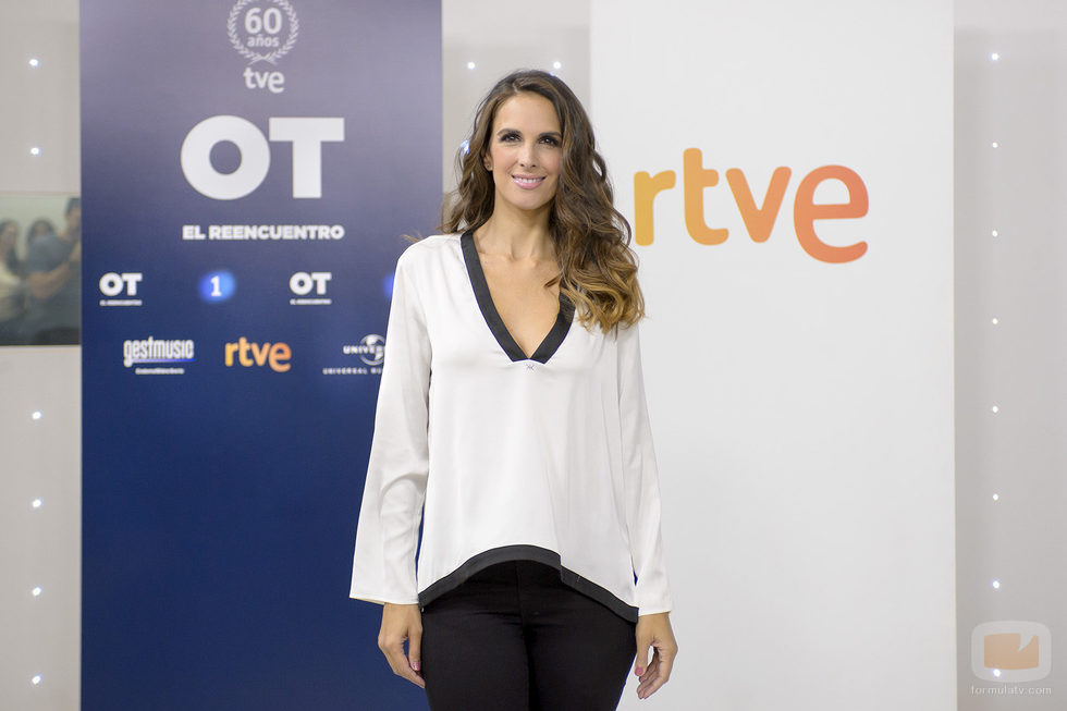 Nuria Fergó posando en la presentación de 'OT. El reencuentro'