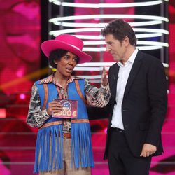 Beatriz Luengo gana la primera gala de 'Tu cara me suena'