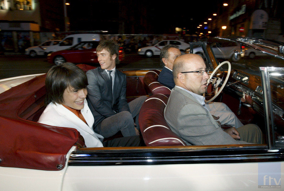 Llegada a la premiere de 'Cuéntame' en Madrid